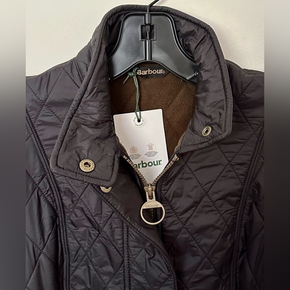NWTs Barbour Women’s Wray Quilted Gilet/Vest. Black. Sz. 4 US (8 UK) - Picture 2 of 16
